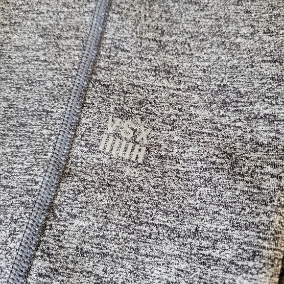 NWOT Victoria Sport Knockout Tight - Picture 5 of 7